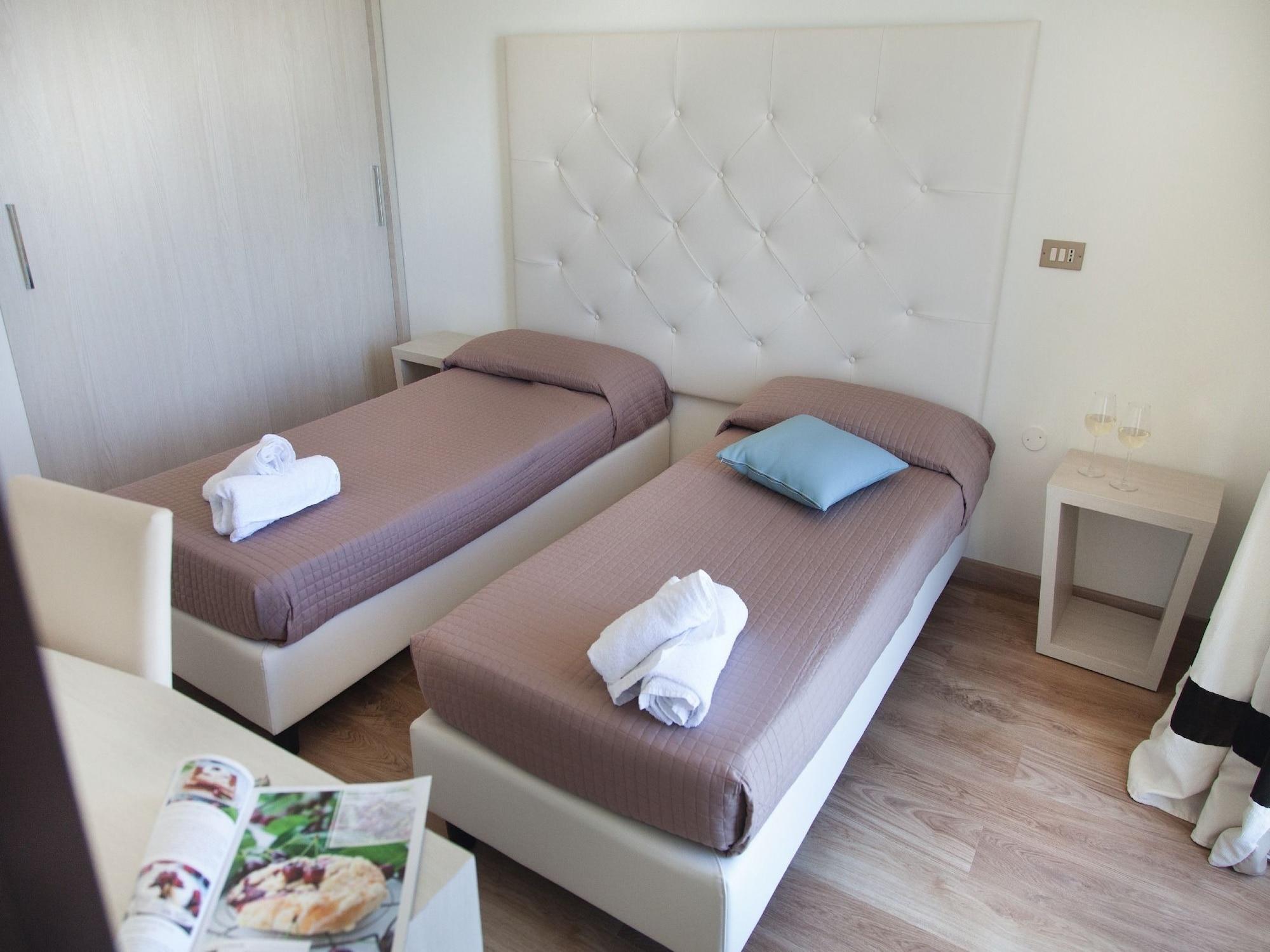 Riviera Mare Beach Life Hotel Римини Экстерьер фото