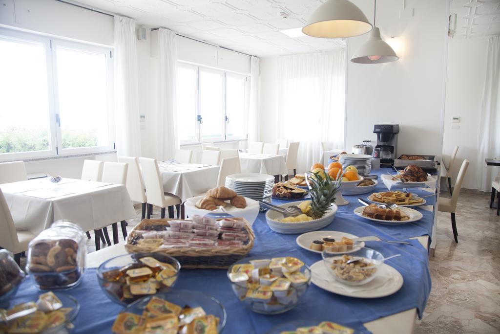 Riviera Mare Beach Life Hotel Римини Экстерьер фото