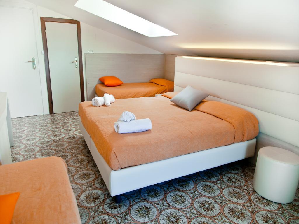 Riviera Mare Beach Life Hotel Римини Экстерьер фото